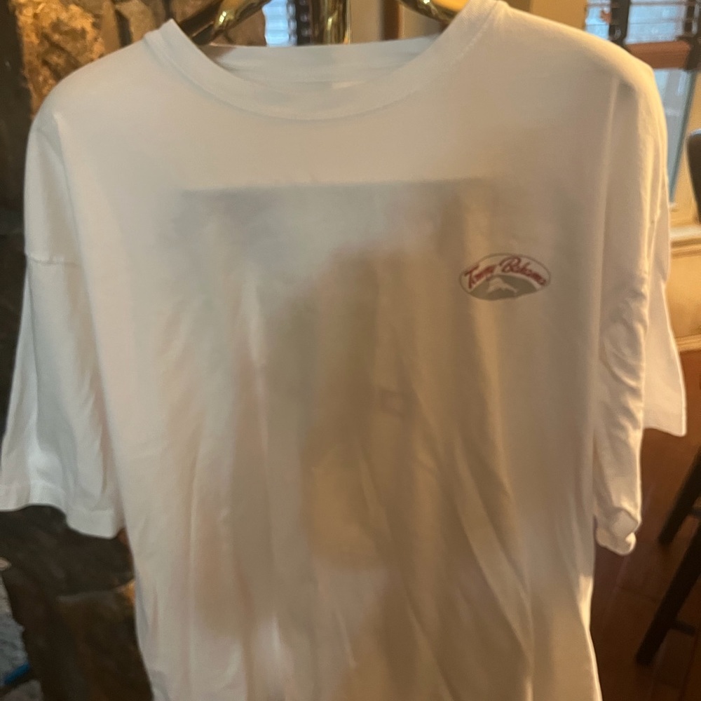 Tommy Bahama tee shirt